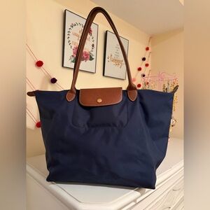 Longchamp Le Pliage Large in Navy Blue Nylon!